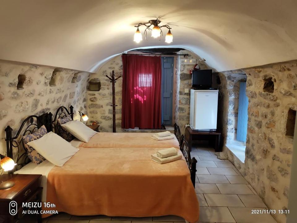 Petrounis Hotel Areopoli Zewnętrze zdjęcie